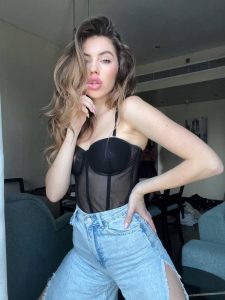 Эскорт-модель Силвия в городе Москве